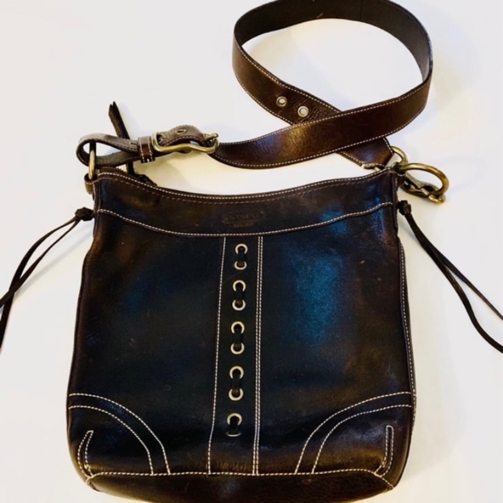 Vintage COACH Mahogany Crossbody Bag - Picture 10 of 13